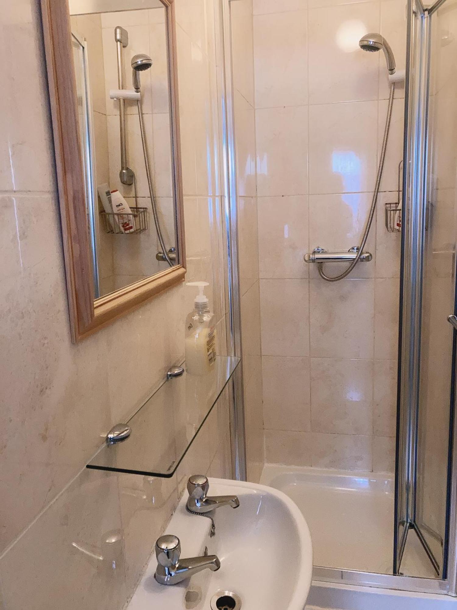Mulgrave Lodge 던레러 외부 사진